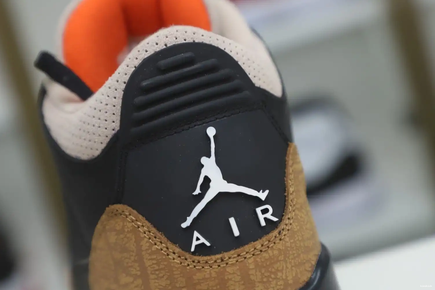 AIR 3 CT8532 Kimikick CEMENT DESERT JORDAN 0419